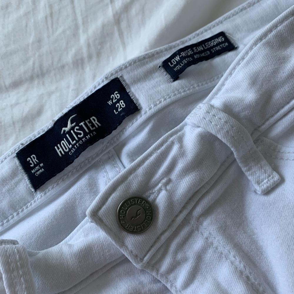 Hollister jeans